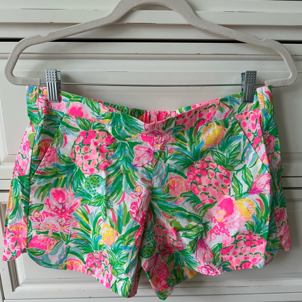 Lilly Pulitzer shorts, size small